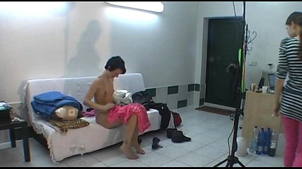 Download Video - Backstage BJ by czech chick with short hair
