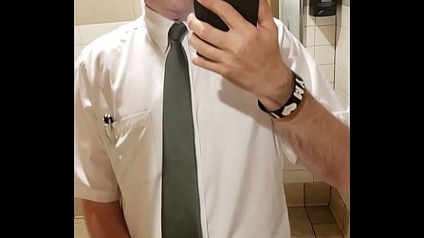 Download Video - Coming on my lunch break