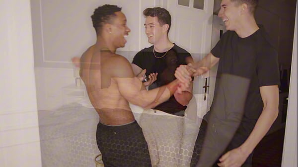 GANGBANG!! My Friend Shares His Ebony Girlfriend So We Can Do Whatever We Want With Her!! Jimmy Bud