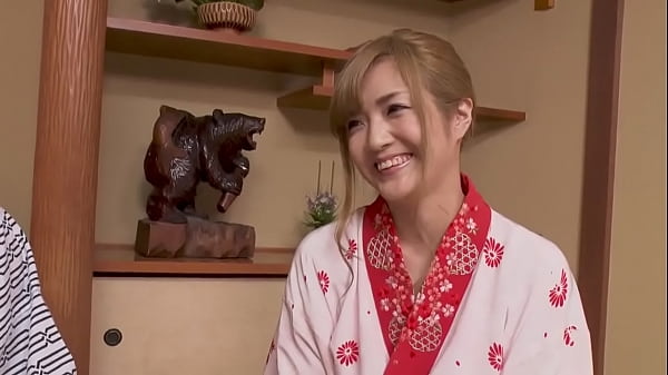 Hana Aoyama, whose kimono looks fair, is a very exciting project to entertain the customers of the "Bukkake Corps" at the sophisticated adult "Heyashi-tei"! 1