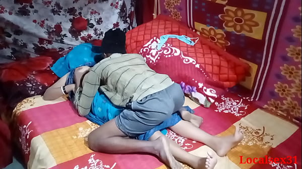 Blue Saree Bhabi Sex In Student (Official Video By Localsex31)