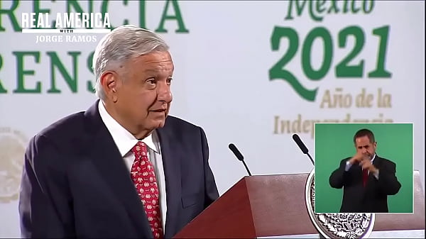 AMLO es fornicado por Periodista