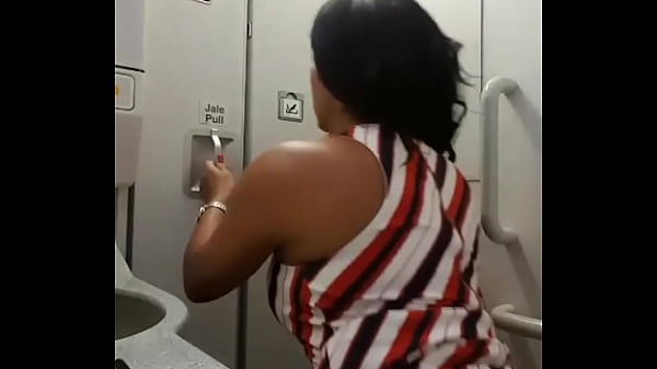 GALI DIVA MASTURBATING ON THE PLANE