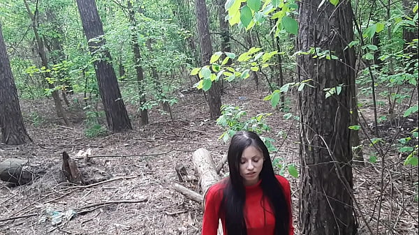 I watch my girlfriend masturbate and cum in a public place - Girls fly orgasm