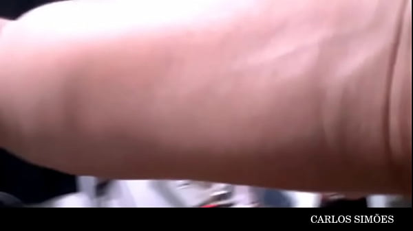 coloquei minha enteada safadinha para me chupar ate eu gozar