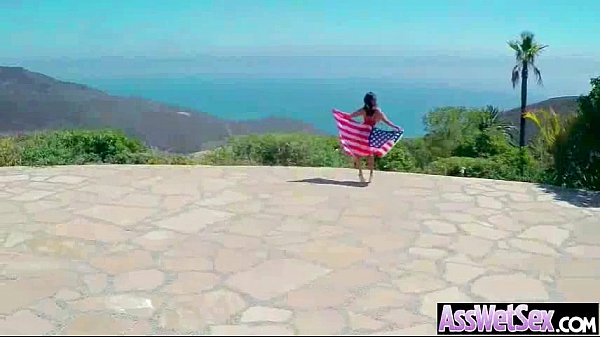 Huge Butt Girl Get Oiled And Fucked In Ass mov-06