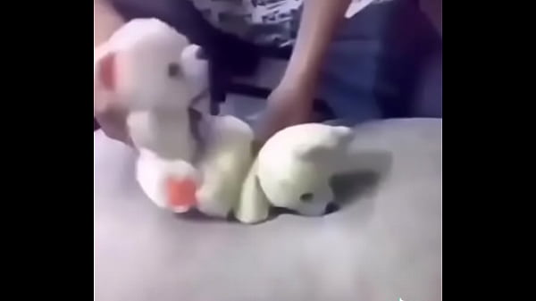 Señora osa se come mi gran polla y me la follo