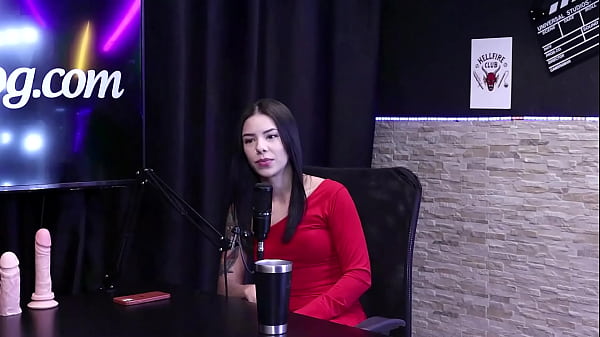 Slutty girl vents on TopCast and says she prefers a thick dick to a big dick - All this complete whoredom on RED