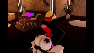 Perrita blanca lista para recibir verga negra