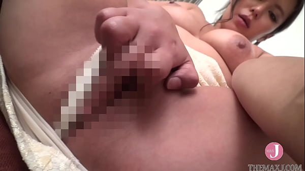 Selfies of pussy covered with love juice and fingering hard! Erotic pose with legs spread wide open and convulsive passionate masturbation vol.5 - Free4