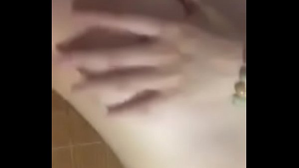 thumb sexy