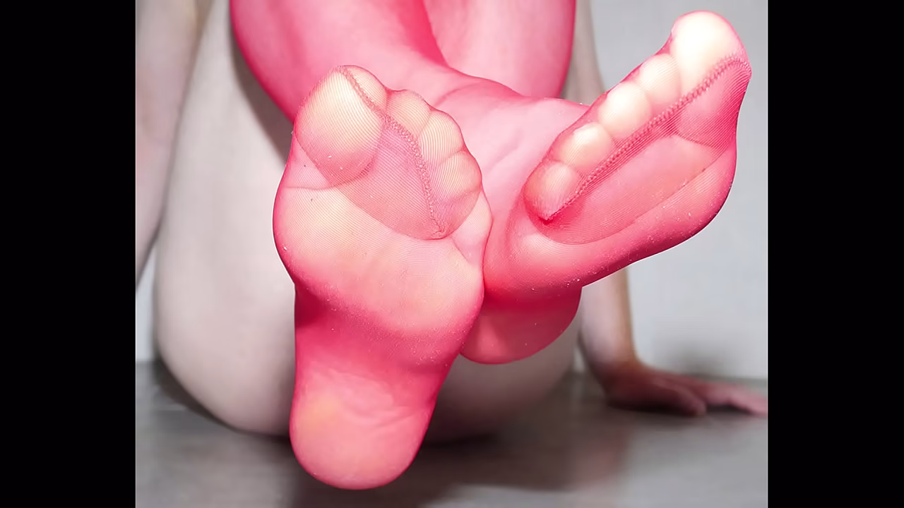 Feet In Red Stockings PHOTOSET