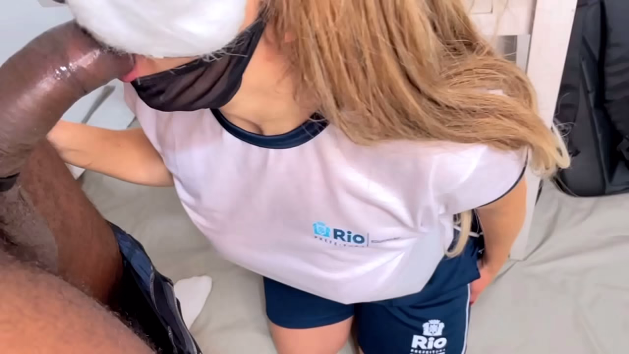 &ldquo_Vazou! ALUNOS FAZENDO SEXO dentro da sala de aula &ndash_