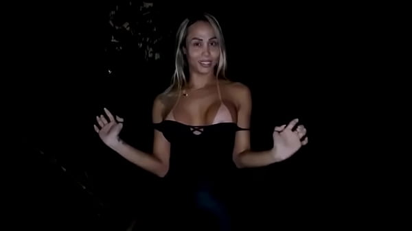 AGATHA FERRAZ - POR LAS CALLES DE S&Atilde;O VICENTE & CONOCE A DOS DESCONOCIDOS Y TERMINÓ PAGANDO UNA MUCHA CALIENTE POR AMBOS - COMPLETO EN ROJO
                   AGATHA FERRAZ - POR LAS CALLES DE S&Atilde;O VICENTE & CONOCE A DOS DESCONOCIDOS Y TERMINÓ PAGANDO UNA MUCHA CALIENTE POR AMBOS - COMPLETO EN ROJO muchos negros