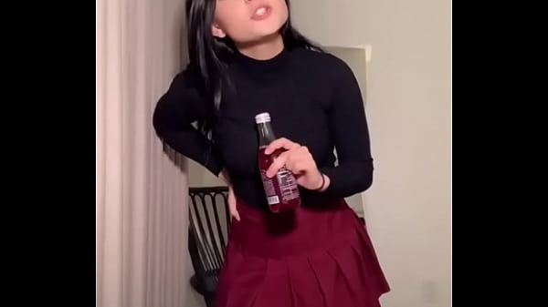 Twitch streamer nicoleetc