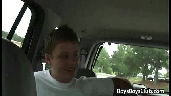 BlacksOnBoys - Black Muscular Gay Dude Fucks Wh...