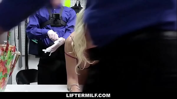 Download Video - Thick Milf Gets Pounded by Two Security Officers from Mall - Liftermilf