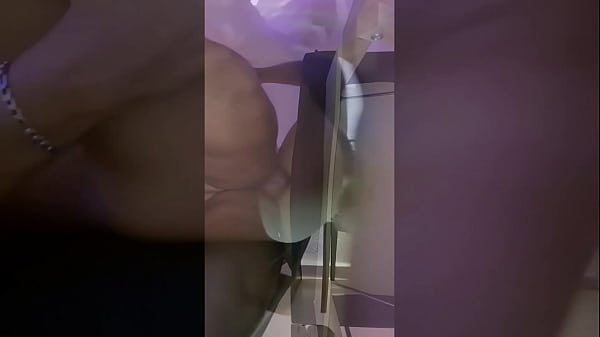 Download Video - 282 - Teaser encontro gostoso entre dois machos em SP