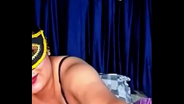 Caught on Camera: Hot Alisha LIVE Moments