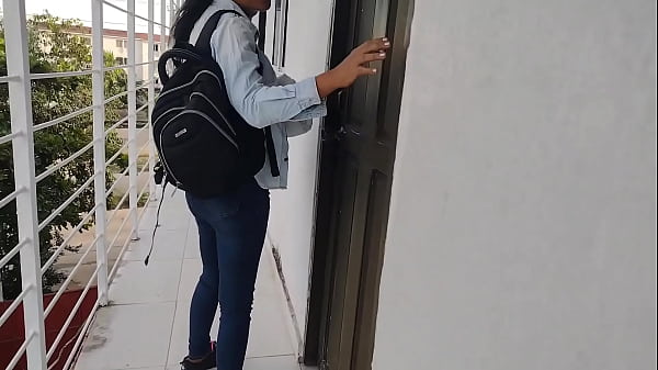 Pussy too tight!! She cums inside her neighbor to pay her husband's debt, loud moans and orgasms.