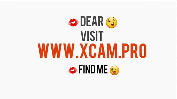 Webcam Girl in Latex Mask on Webcam - Bomcams.com