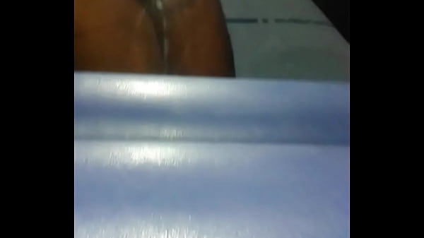 Download Video - Casada dando o cu de quatro no motel