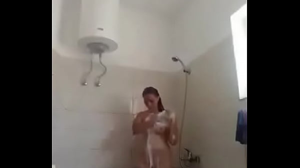 Anna west bathing annawestyy@mail.com