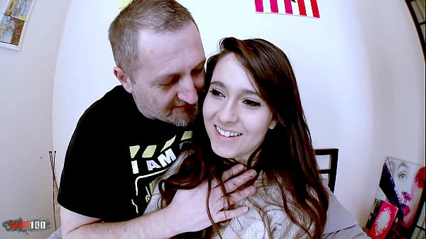 A young Spanish girl with a superb big ass very delicious to fuck