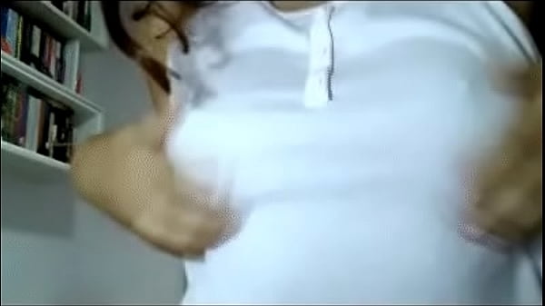 thumb my boobs