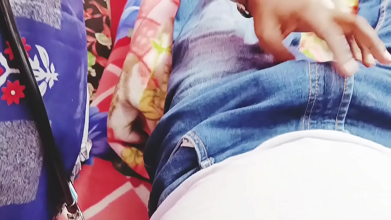 Beautiful saree call girl car sex Telugu dirty talks.