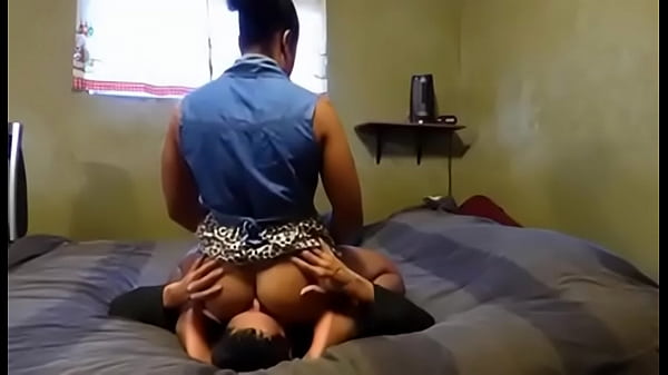 eating ass until she cum