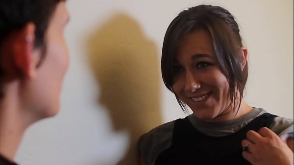 Download Video - Lesbian slags   Laurel Norton and Sinn Sage satisfy each other kissing and licking each other's muff