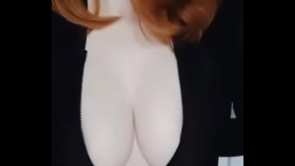 Sexy tit drop