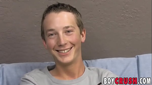 Twink cutie Riley Johnston jerking off big coc...