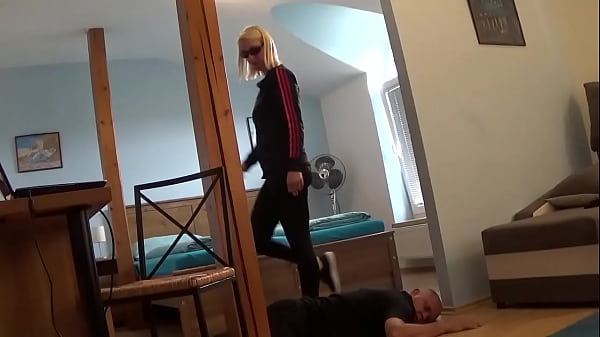 thumb light trample
