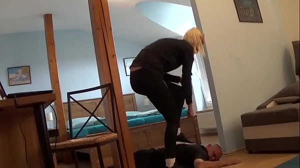 thumb light trample