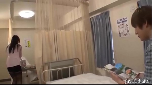 that man and nurse in hospital