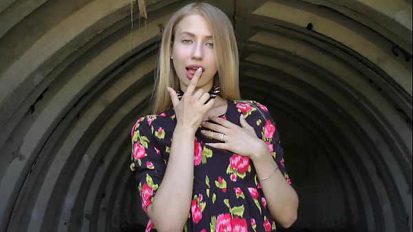 Naughty tattooed step sister in collar loves to...