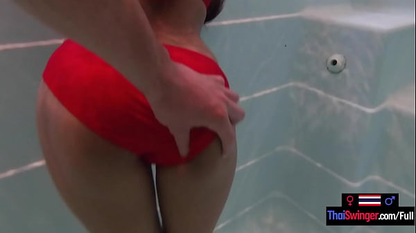 Amateur teen couple with big ass Thai girlfrien...