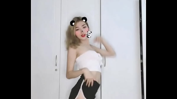 Bigo sexy dance 1