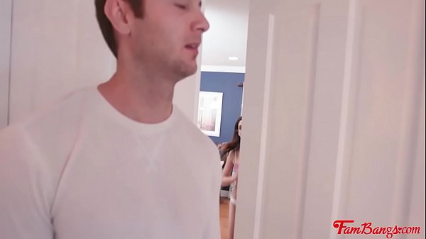 Teen Skinny Stepsister Pity Fucks Horny Virgin Stepbrother- Harmony Wonder