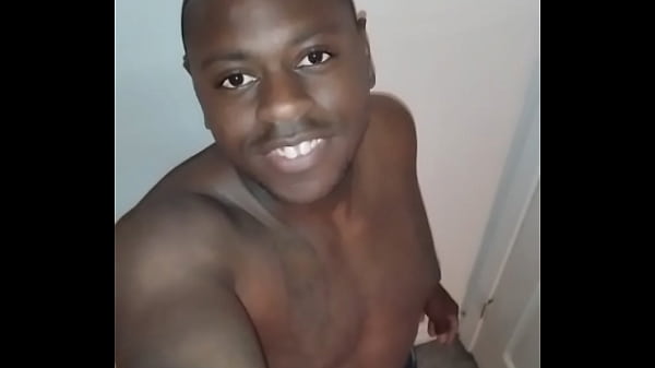 Other things this song reminds myself of it saying in yellow with a selfie