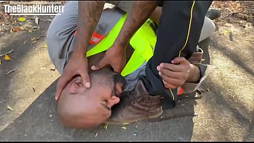 O vigilante Humilhando o trabalhador