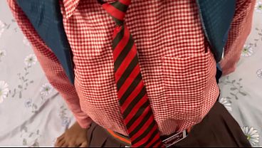 An Indian schoolgirl sucked a big cock, and I lifted her legs and fucked her