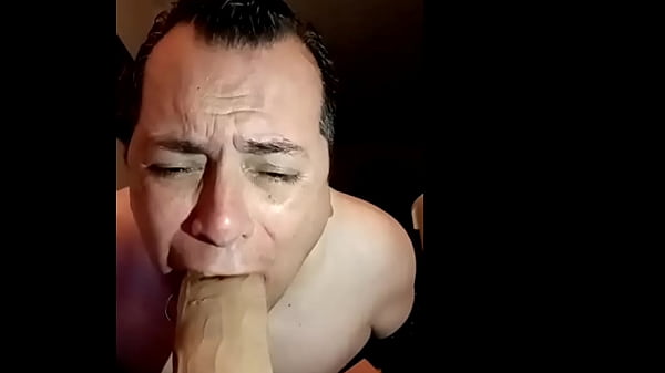 Amo dominante me usó de una manera muy humillante