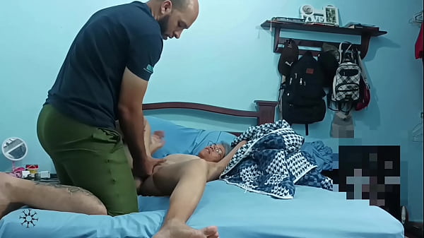 fucking with my stepson I am a bad milf stepmother I like to ride cuckolds - Porn in Spanish.