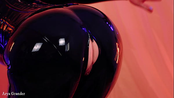 mom ass tease son joi