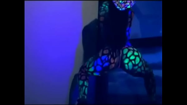 VID 31140822 060045 800