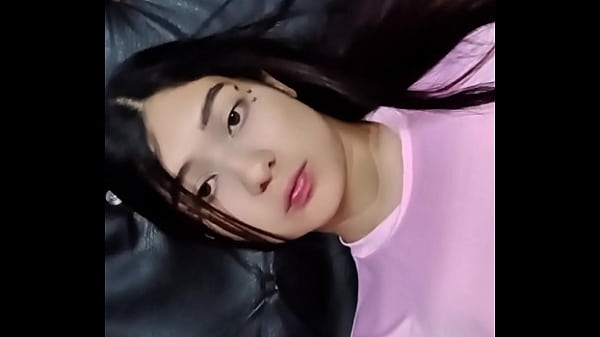 Comendo a melhor amiga da minha esposa no pelo, com EMME WHITE !!