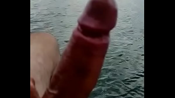 En Attendant Qu'une Sirène Me Satisfasse